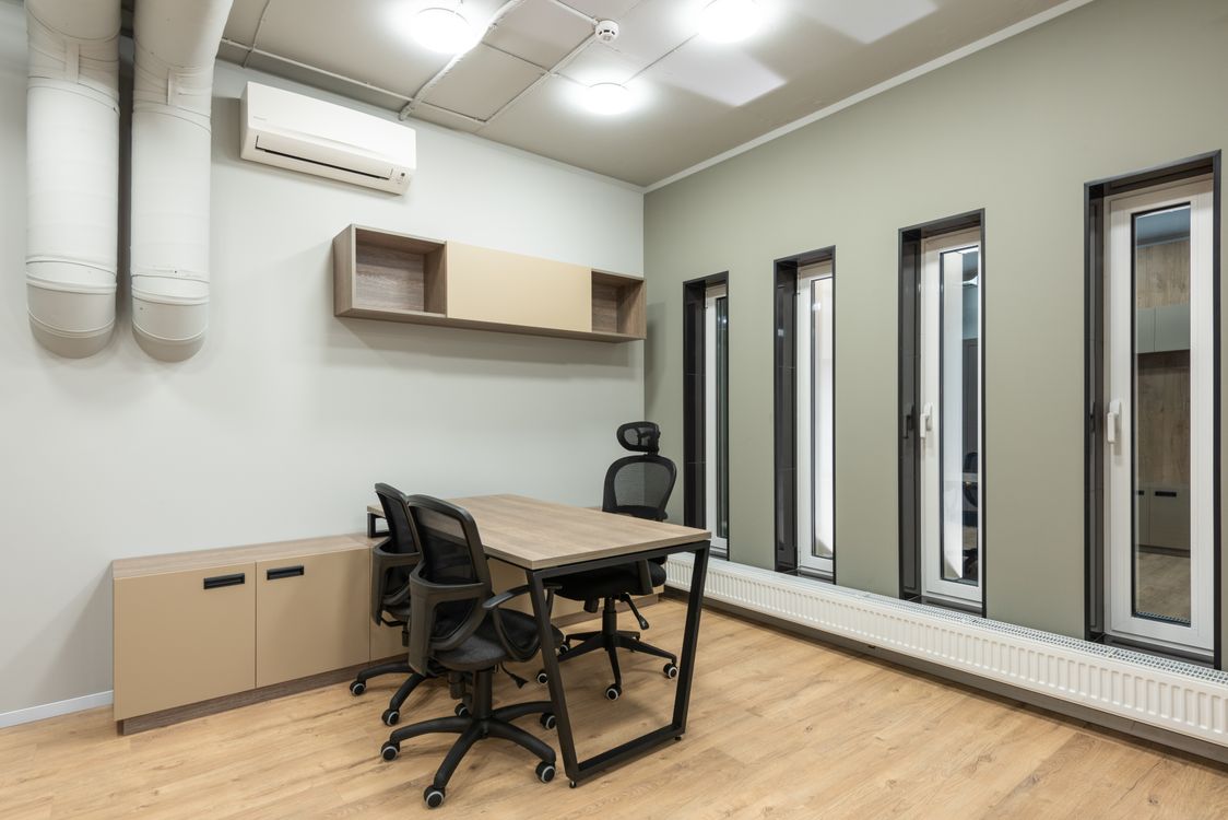 Illustrative office & commercial photography